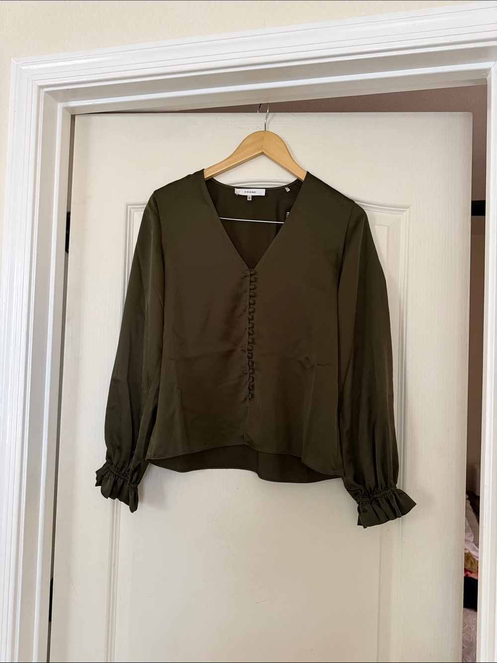 Frame Denim Olive V-Neck Button-Front Blouse with Ruffled Cuffs